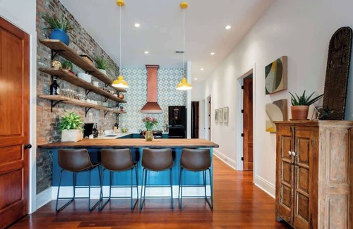 East Riverside Apartment | Designer Bohemian Loft on Iconic Magazine Street