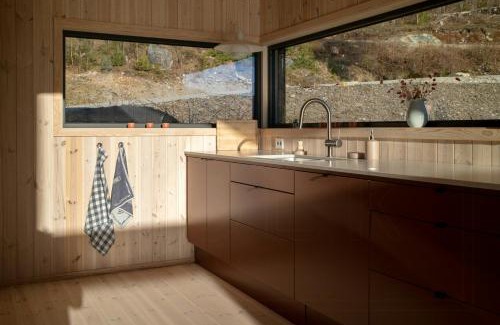 Nissedal House | Designer Cabin By Lake Nisser With View And Sauna
