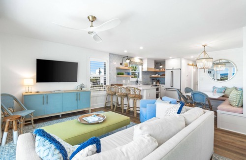 Seagrove Beach Condo | Designer Condo with Gulf Views, Heated Community Pool, and 1.5 Blocks to Beach