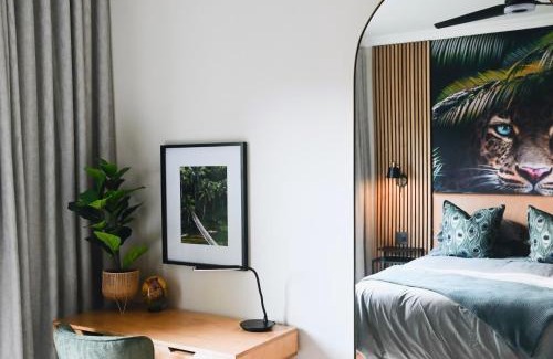 Stellenbosch Central Apartment | Designer Luxe Stellies Studio