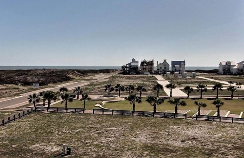 Cinnamon Shore Condo | Designer Owned Condo in Cinnamon Shores