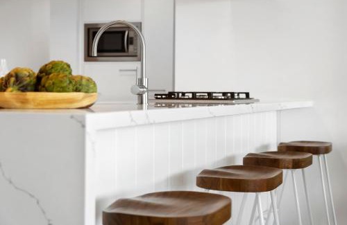 Surfers Paradise Apartment | Designer Rooms at Q1 resort - gclr