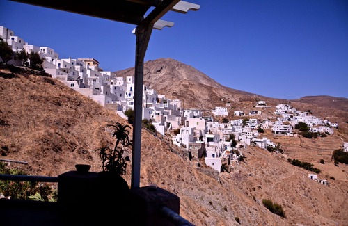 Serifos Villa | Designer's sophisticated villa with full privacy in the heart of Chora Serifos