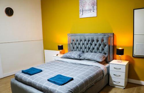 Forest Gate House | Desire Residence