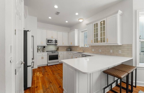 Crystal Beach House | Destin Beach House Gulf Moon - Private Pool, Sleeps 14, Beach Short Walk Away