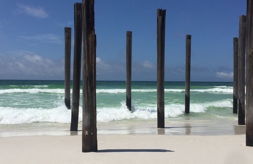 Crystal Beach Condo | Destin Dawghouse in Destin