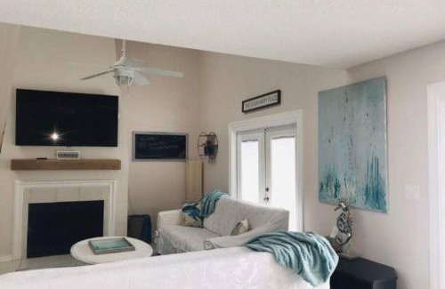 Holiday Isle House | Destin Ocean Oasis