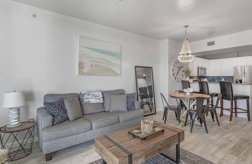 Fort Walton Beach - Destin Condo | Destin's Dream Spot, with cities largest Lagoon Pool, and Ocean access and views
