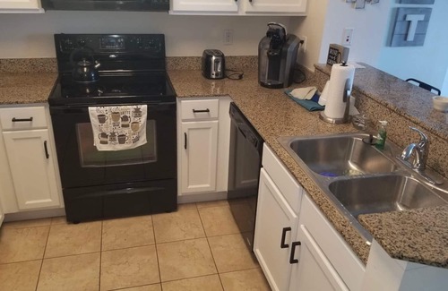Fort Walton Beach - Destin Condo | Destin's Salty Beach Paradise!