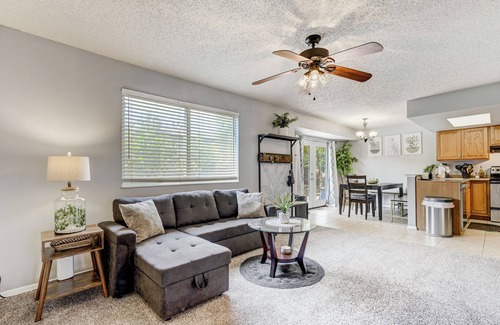 Southeast Colorado Springs House | Destination Dover