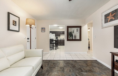 Tarpon Springs Apartment | Destination for Fishing, Golfing, and Fun ‘n Sun!