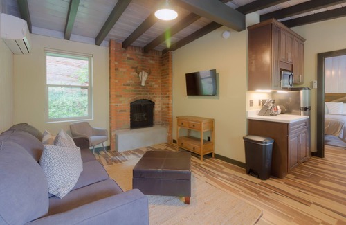 West Sedona Apartment | Destination Oak Creek by RedAwning