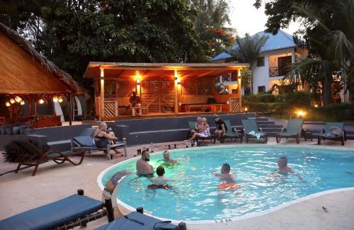 Marumbi Hotel | Destiny beach hotel and club