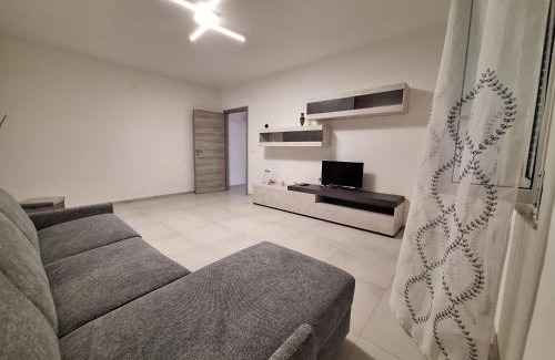 Acradina Apartment | DESY APARTMENT