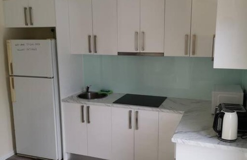 Sunnybank Hills House | Detached 2 Bdr 2 storey granny flat close to shopping centre