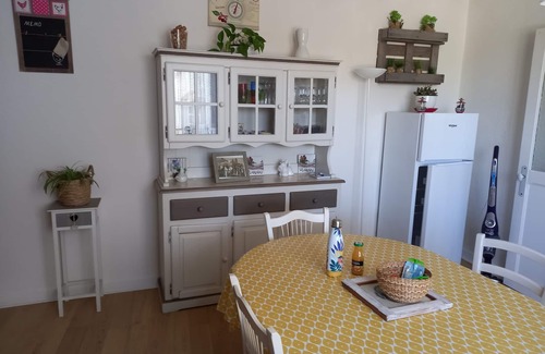 Villeveyrac House | Detached country house, in the heart of the vineyards, 6km from the beach at meze