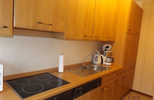 Hatshausen House | Detached holiday home in Moormerland, 3 stars, near Timmel, WiFi,