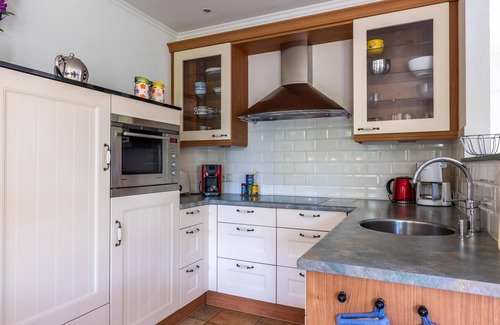 Bergen House | Detached holiday home close to the centre