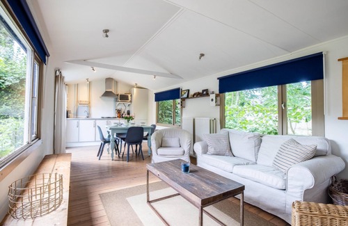 Bergen House | Detached holiday home in the meadows
