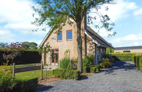 Sint Anna ter Muiden House | Detached holiday villa for 8 people in Sluis