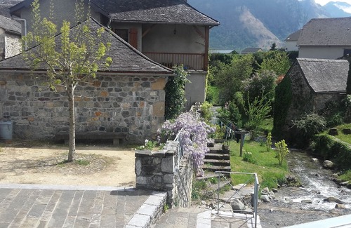 Osse-en-Aspe House | Detached house in Osse en Aspe