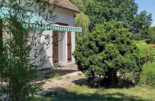 Chalaux House | Detached house in LE PARC DU MORVAN in Chalaux for 4 people.