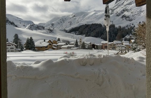 Bivio House | Detached house on the river within walking distance of the village and ski lifts