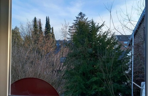 Eschweiler House | Detached house with garden