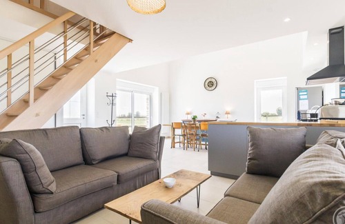 Pontorson Cottage | Detached house with private garden and parking near Mont St-Michel