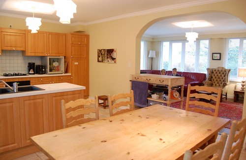 Barfleur House | Detached House with secure walled garden in the centre of beatiful Barfleur