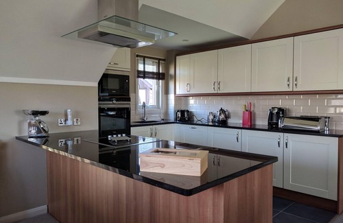 Alexandria House | Detached Lodge at Cameron Club on Loch Lomond with Spa
