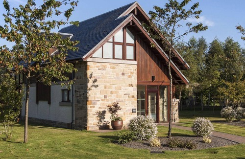 Alexandria House | Detached Lodge at Cameron Club on Loch Lomond with Spa