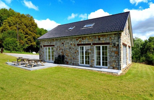Trou de Bra House | Detached natural stone house with sunny garden and terrace modern interior