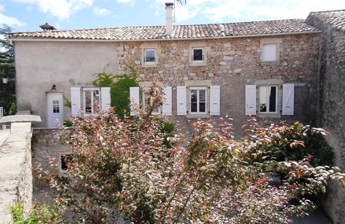 Casteljau Cottage | Detached stone house for 8/10 people near the river Chassezac