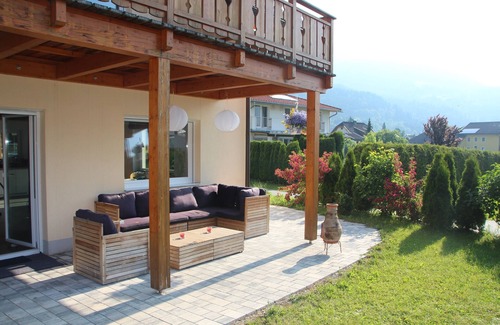 Kotschach-Mauthen Villa | Detached, spacious villa (180m2) directly at the ski slope and swimming pool.