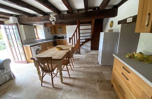 Villetoureix Other | Detached stone Farmhouse, 1/3 acre, stunning views, near lake and river beaches