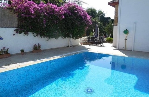 Ilıca Villa | Detached Stone Villa Private walled Garden & Pool
