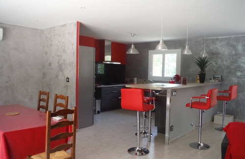 Labastide-de-Virac House | Detached villa, Swimming pool, Spa, Garden furniture. Near Vallon Pont d'Arc.