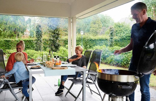 Municipality of Barneveld Villa | Detached Villa with Outdoor Fireplace near Veluwe