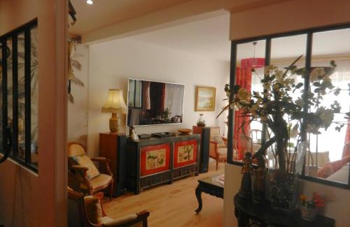 Saint-Lambert Apartment | Deux pièces de standing, climatisé