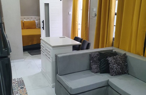 Worthing Apartment | Devachan Apartments