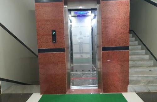 Srikalahasti Hotel | Devansh Bhanu Residency DBR