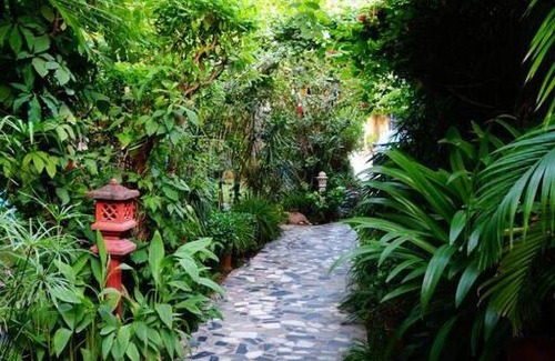 Sainik Farm House | Devighar - The Villa