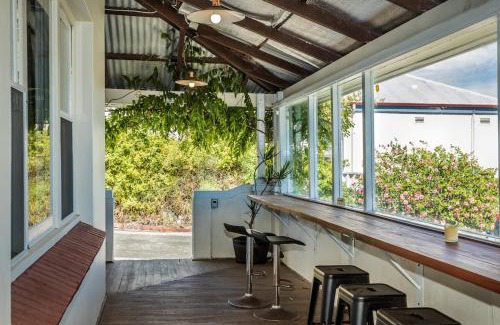 Albany House | Devine's on Stirling