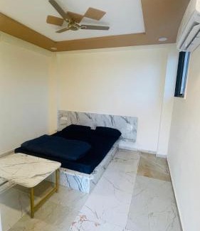 Daman Hotel | Devka Stay