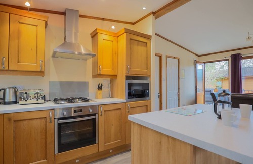 Liverton Apartment | Devon Comfort Lodge- sleeps 6