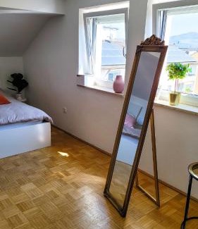 Freilassing Apartment | DG L- Helle 40m2 2-Zimmer Wohnung nähe Salzburg