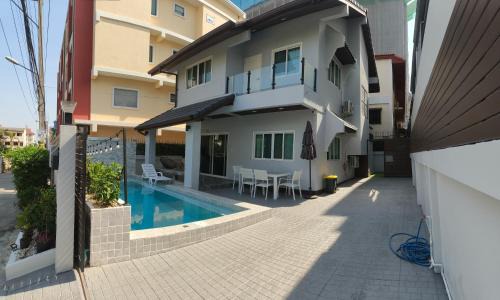 South Pattaya Villa | DG Pattaya Pool Villa