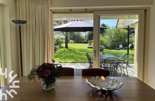 Havelte House | DG1813 Beautiful holiday home for 5 persons at golf course in Havelte