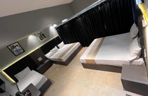 Andheri West Hotel | Dhanvantari Luxury Hotel Near Kokilaben Dhirubhai Ambani Hospital Mumbai